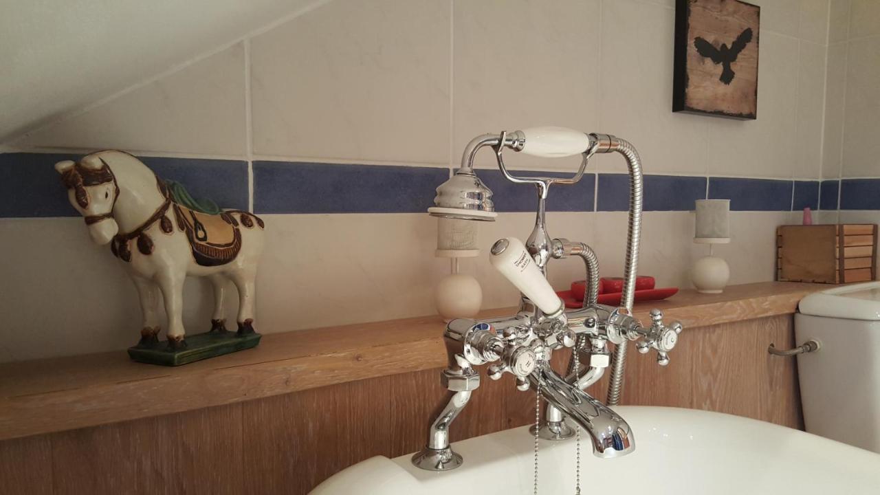 Guiscriff Chambre D'Hote Atypique "West Little Ranch" Chambre Amerindienne מראה חיצוני תמונה