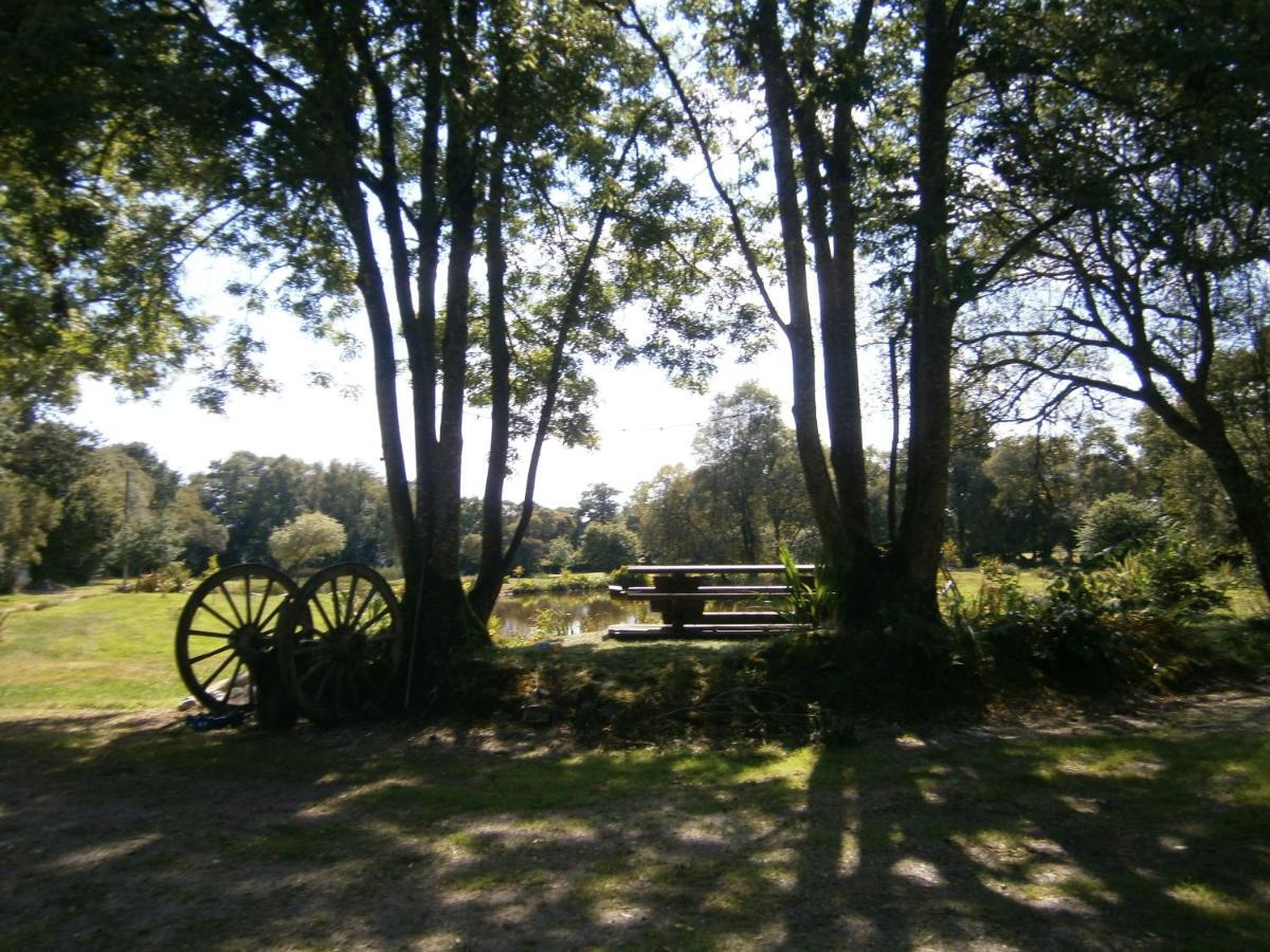 Guiscriff Chambre D'Hote Atypique "West Little Ranch" Chambre Amerindienne מראה חיצוני תמונה